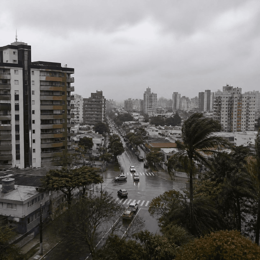Imagem da notícia Região Sul volta a ter chuva forte e risco de temporais no fim de semana